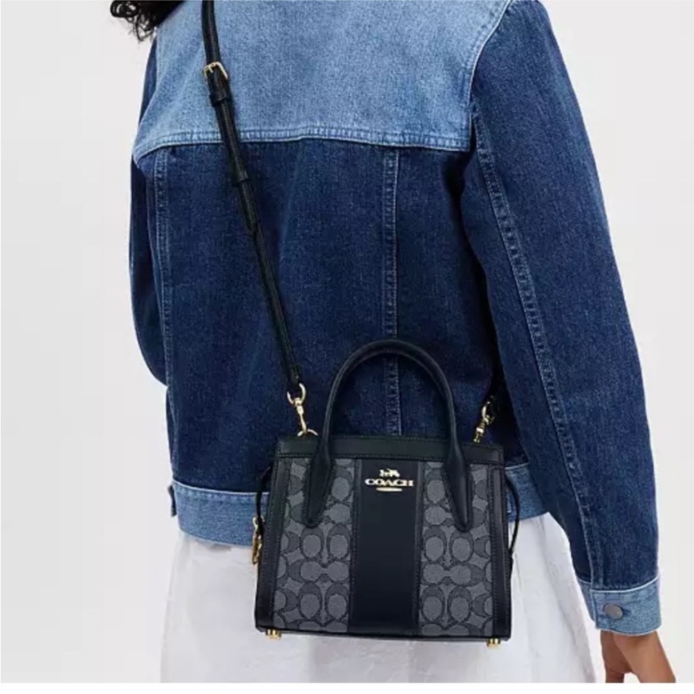 New Coach Andrea Carryall Bag In Signature Jacquard satchel bag - Picture 13 of 15